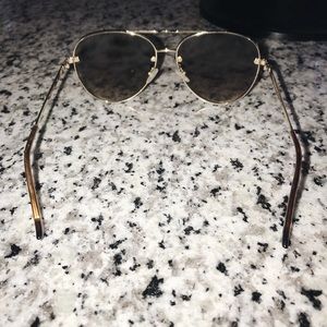 QUAY sunglasses
